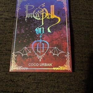 Purple & Red Eyeshadow Palette - Pressed Pigments